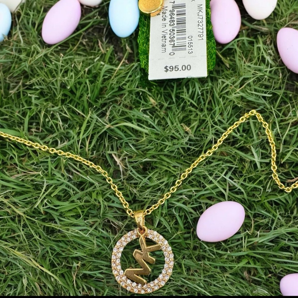New!!!!Michael Kors Silver Plated Rose Gold Pendant Necklace 18” Only One - Picture 2 of 3